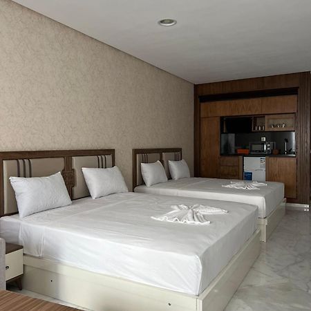 Luxury Apartment Charf Exterior photo